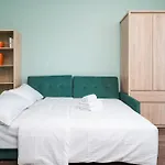 Lotnisko Chopina Comfy Studio